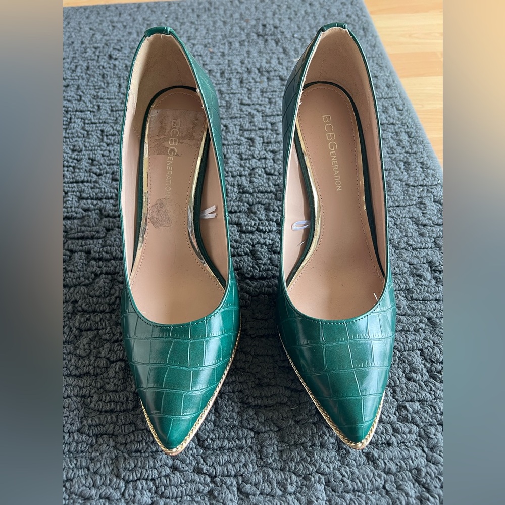 BCBG SHOES